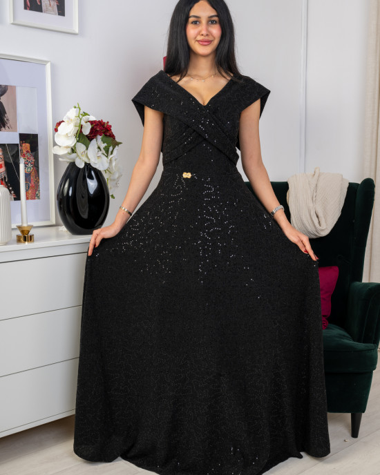 فستان سواريه أسود أنيق
