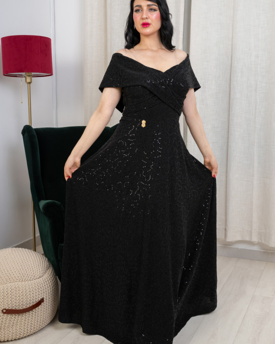 فستان سواريه أسود أنيق