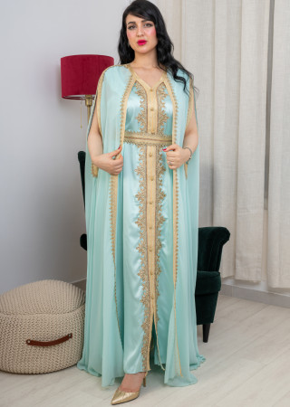 قفطان السماء الذهبي